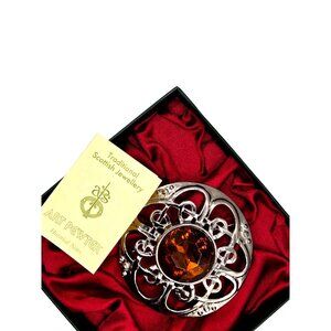 Culloden Plaid Brooch Cairngorm in original box new old stock 2004 3"